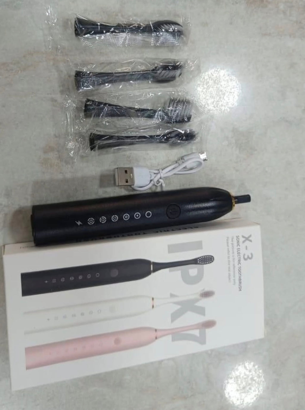 ELECTRIC TOOTHBRUSH